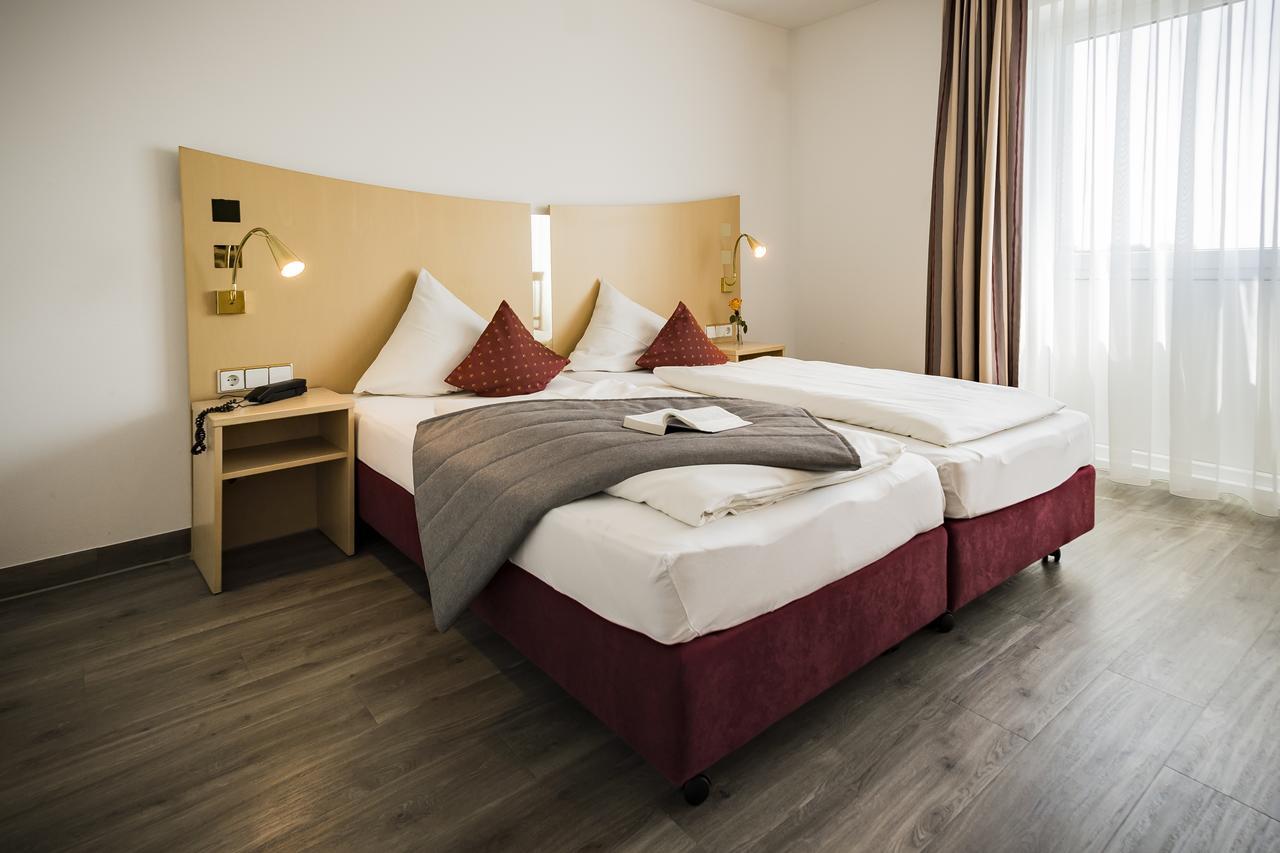 City-Hotel Garni Neu-Ulm Extérieur photo